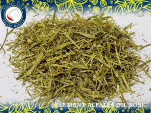 SIECZKA Z LUCERNY Z OWOCEM RÓŻY I POKRZYWĄ 12.5 KG